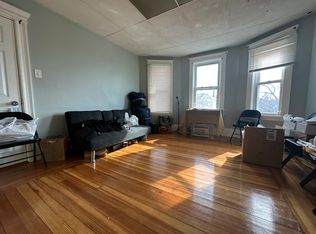 380 Ferry St #3, Malden, MA 02148