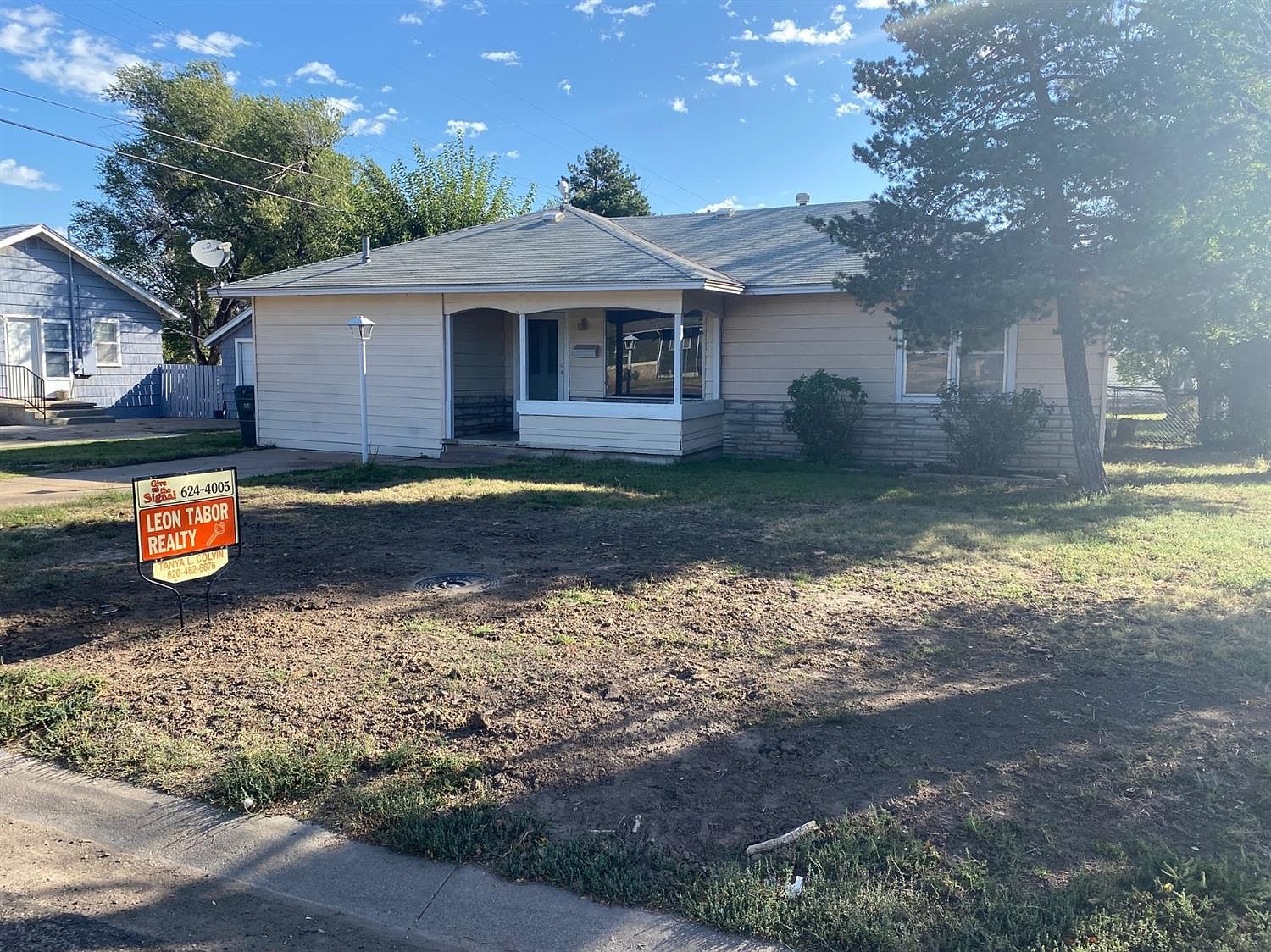 615 S Pershing Ave, Liberal, KS 67901 | Zillow