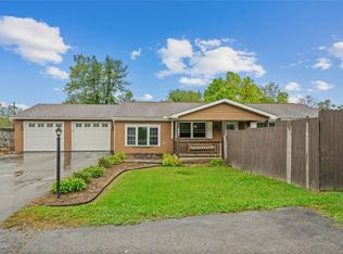 407 Dorn Ln, New Alexandria, PA 15670