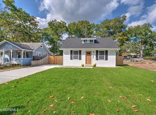 442 Lake Barnegat Dr S, Forked River, NJ 08731