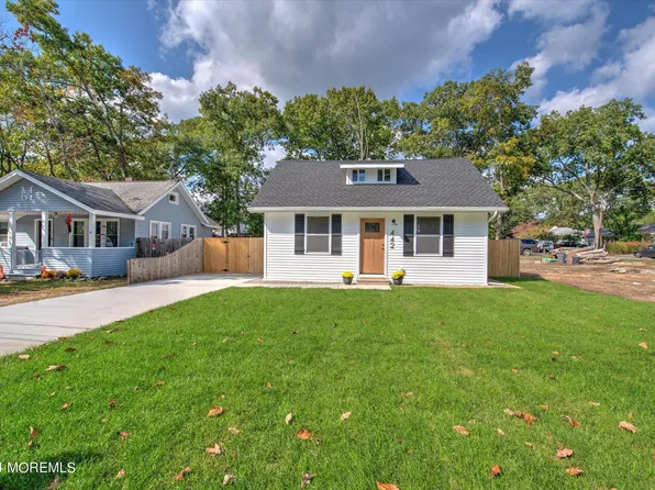 442 Lake Barnegat Drive S, Forked River, NJ 08731