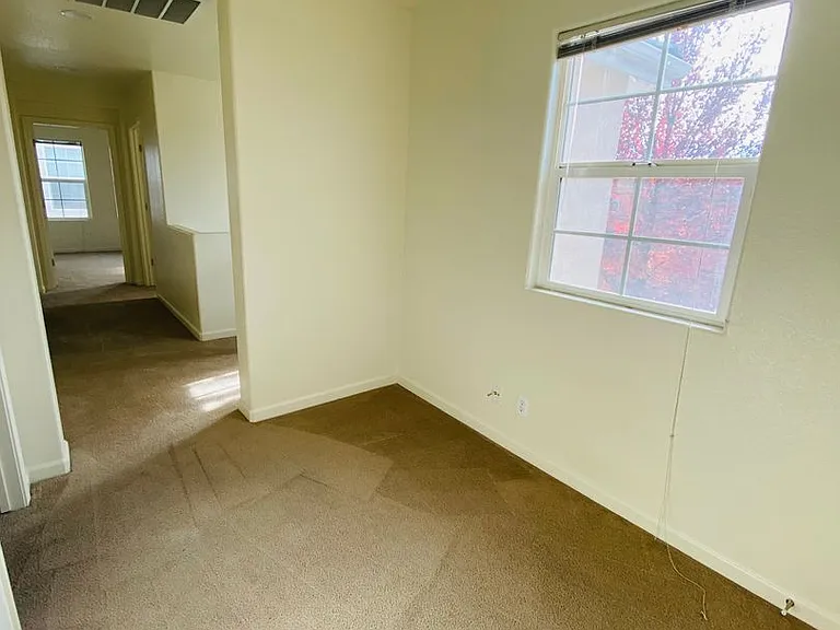 620 Candela Cir — Photo 18