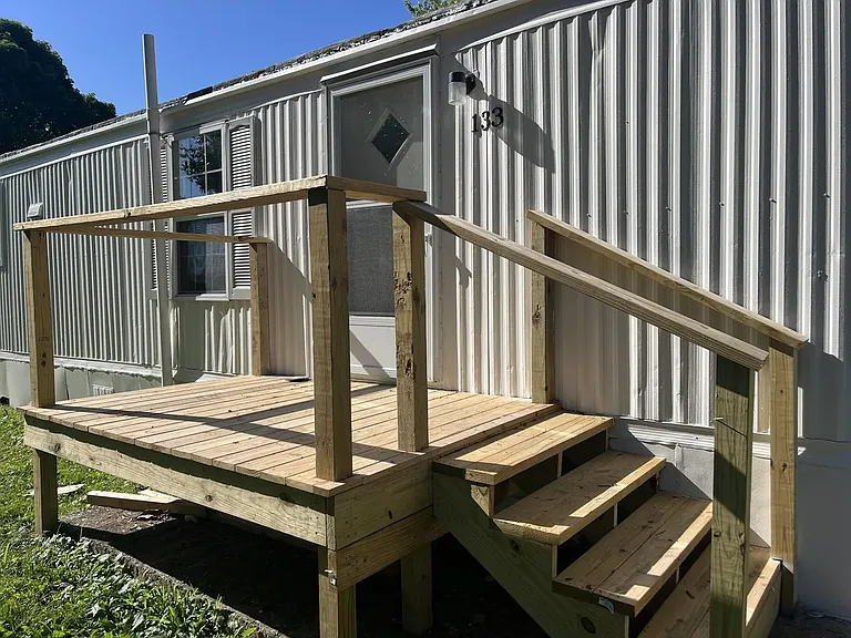 133 Albany Cir — Photo 12