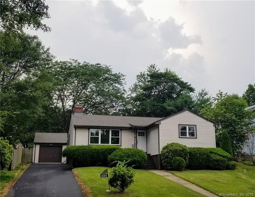 625 Light St, Stratford, CT 06614 Zillow