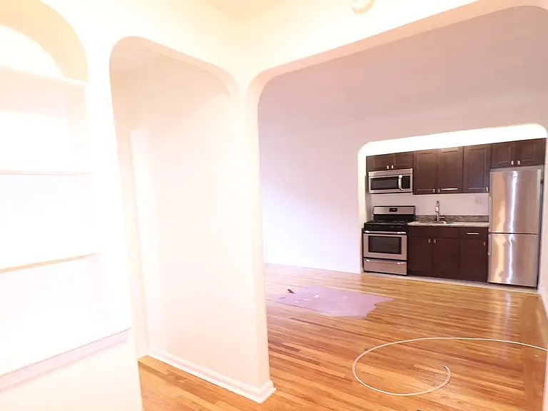 65-09 99th St #5L — Photo 1