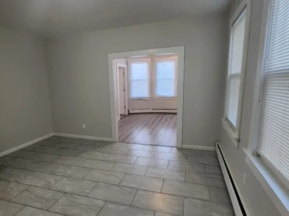 52 N 20th St, Kenilworth, NJ 07033