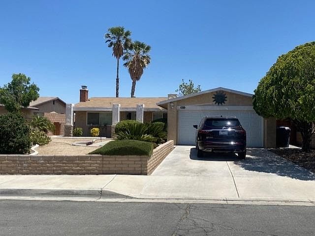 1st image of 841 Palo Verde Dr
