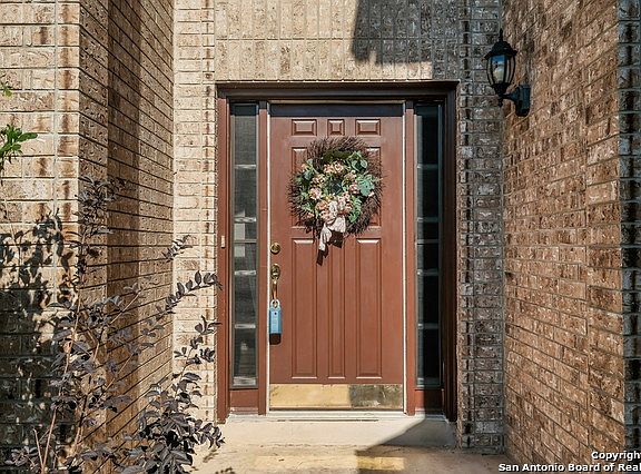 2nd image of 10510 Pembriar Cir