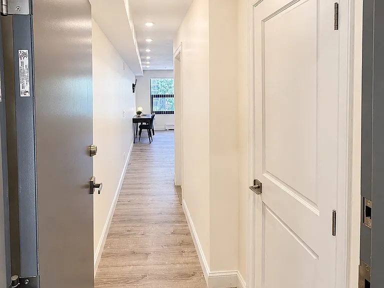 1034 Commonwealth Ave #405 — Photo 4