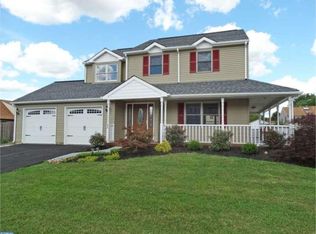 42 Perennial Dr, Fairless Hills, PA 19030