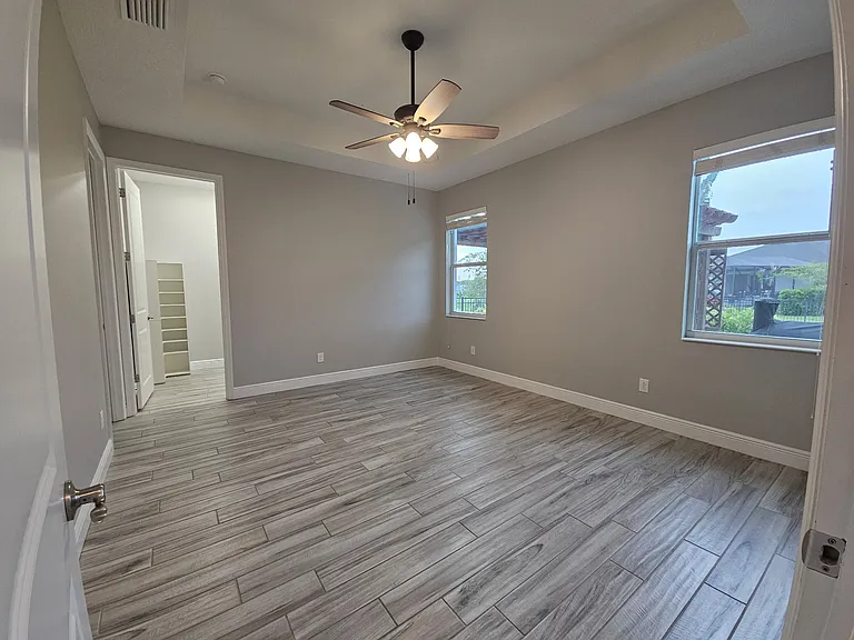 3524 Archdale St — Photo 3