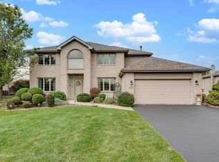 2755 Martin Ct, New Lenox, IL 60451