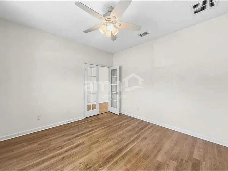 226 Athens Dr — Photo 9