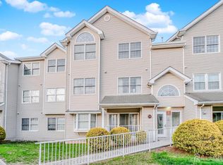 425 Edpas Rd, New Brunswick, NJ 08901