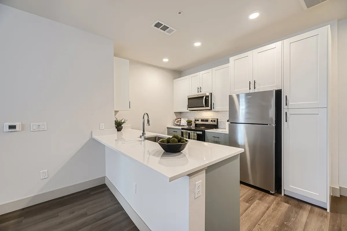 3000 W Bates Ave - Print Quality - 003 - 04 Kitchen - Sorella at Loretto Heights