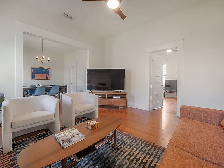 5607 N Branch Ave — Photo 10