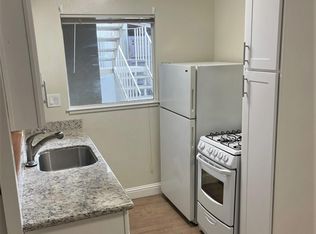 5425 College Ave #1, Oakland, CA 94618