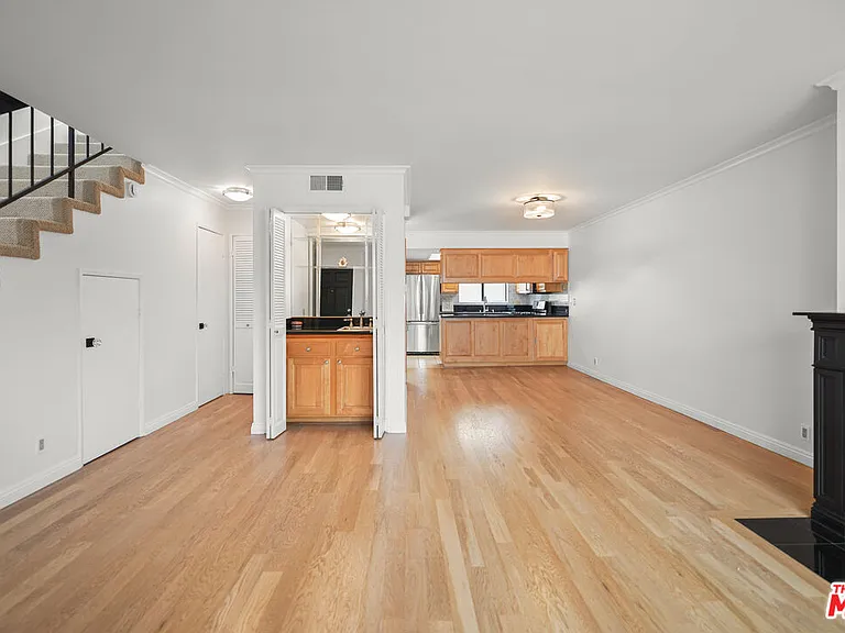 11952 Darlington Ave #3 — Photo 37