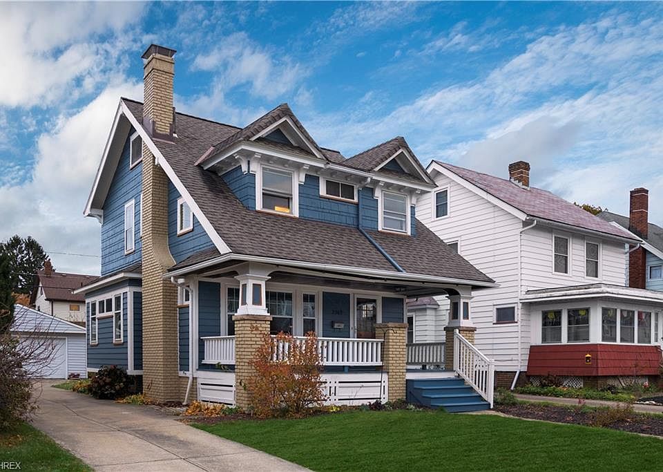 1st image of 2069 Wyandotte Ave
