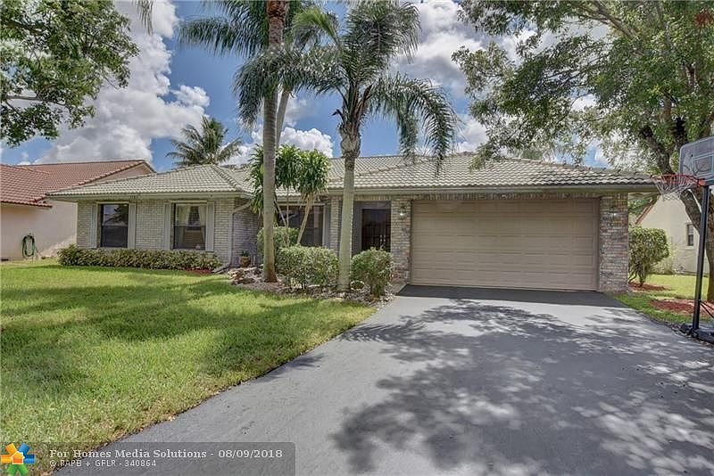 1st image of 5125 NW 66th Dr