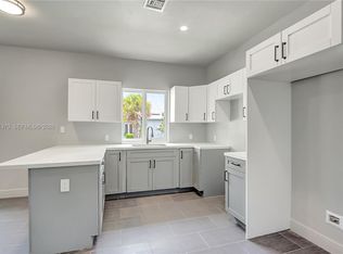 707 NW 2nd Ter, Pompano Beach, FL 33060
