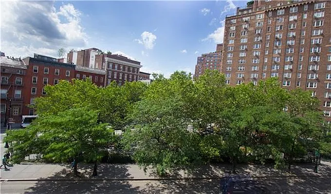 Sold by Maz Group NY | media 8