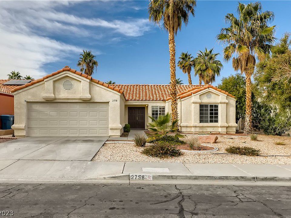 1st image of 2758 Woodbine Ave