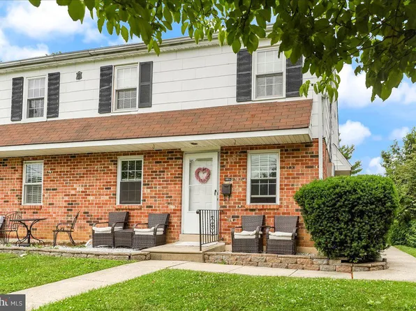 309 Harrison Ave #A, Norwood, PA 19074