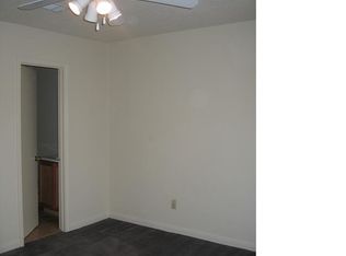 1629 Gary Ln APT C, Gretna, LA 70056