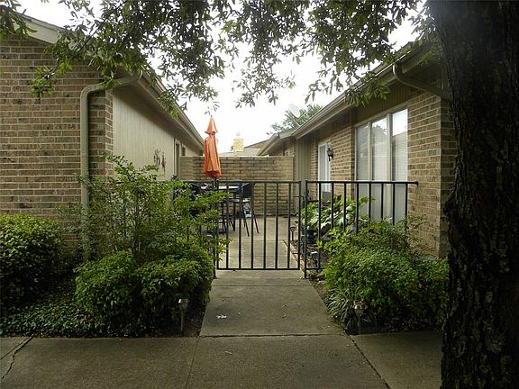 4th image of 908 Shady Creek Ln