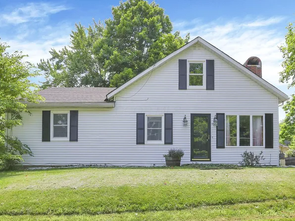 118 High St, Sunbury, OH 43074