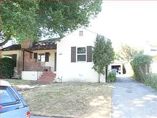 1st image of 430 Iowa Dr