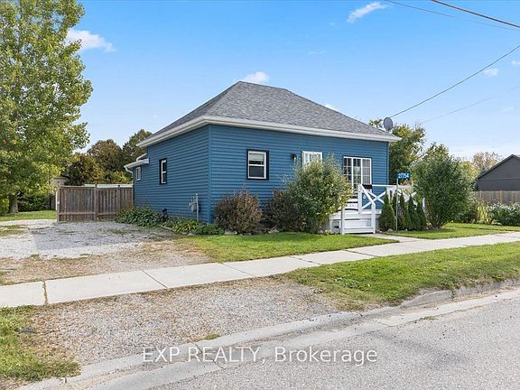3rd image of 27754 Kerwood Rd