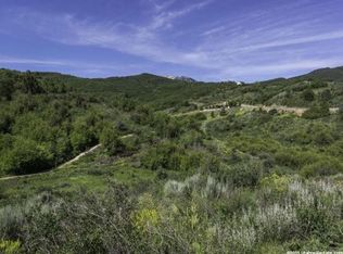 6437 E Summit Cv, Huntsville, UT 84317