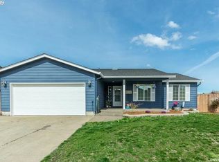 3243 Clearwater Dr NE, Albany, OR 97321