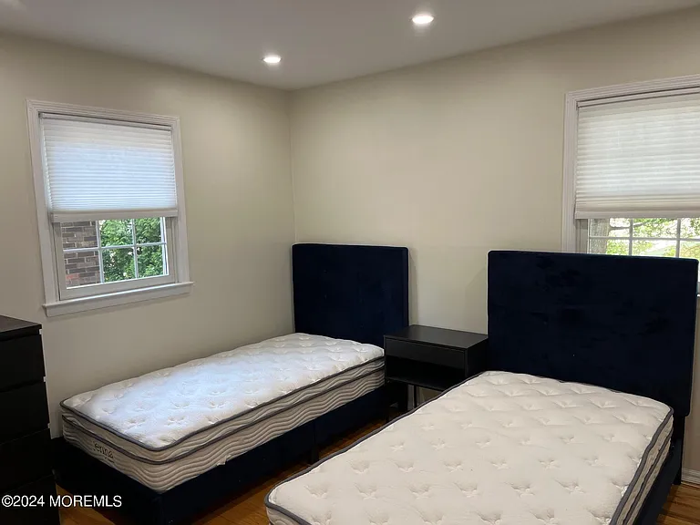 106 Pear St — Photo 14