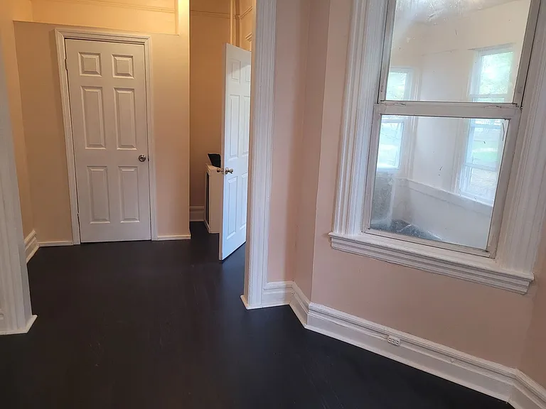 91 S Munn Ave — Photo 14