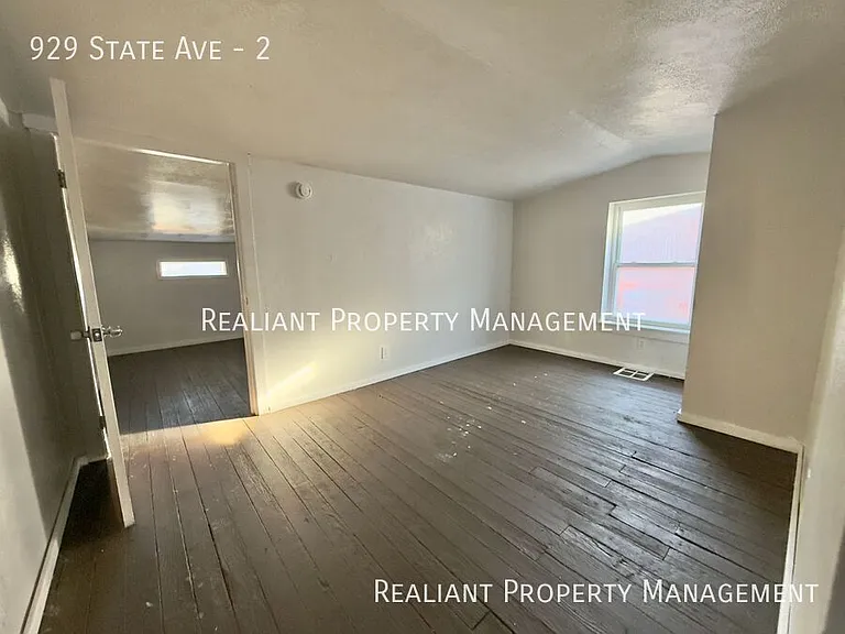 929 State Ave #2 — Photo 13