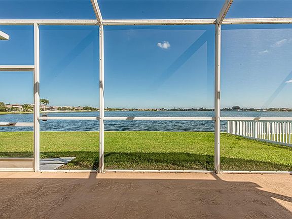 2nd image of 1828 Mira Lago Cir