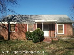 932 Clanton Rd, Charlotte, NC 28217