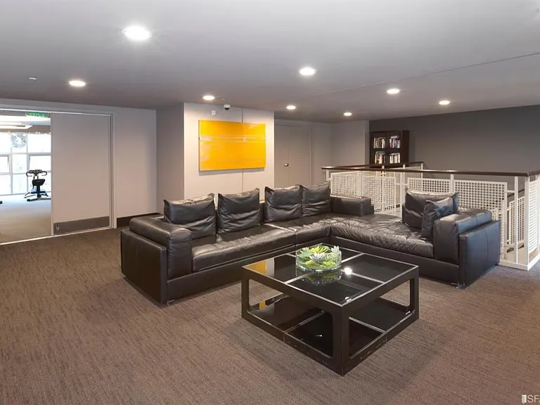 200 Brannan St #117 — Photo 17