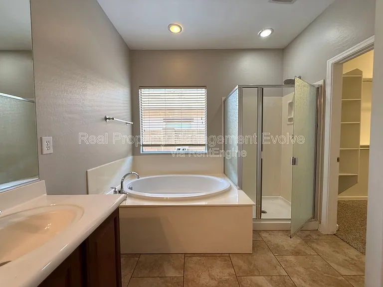27516 N 17th Ln — Photo 16