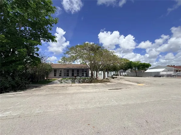 (undisclosed Address), Miami, FL 33175