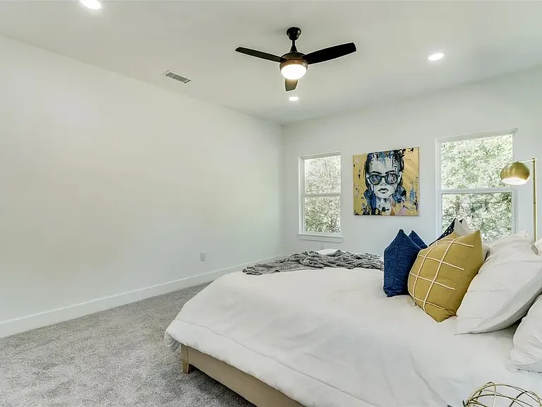 4023 Abilene St — Photo 14
