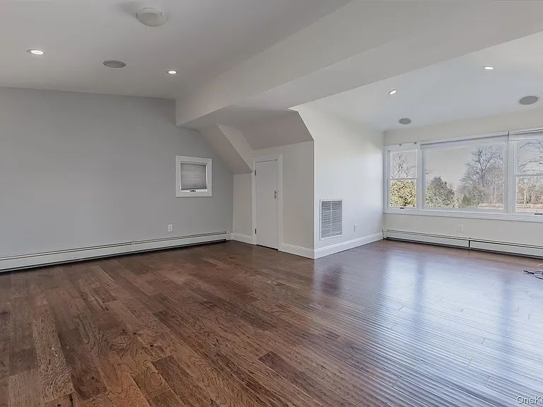 29 Aspen Rd — Photo 12