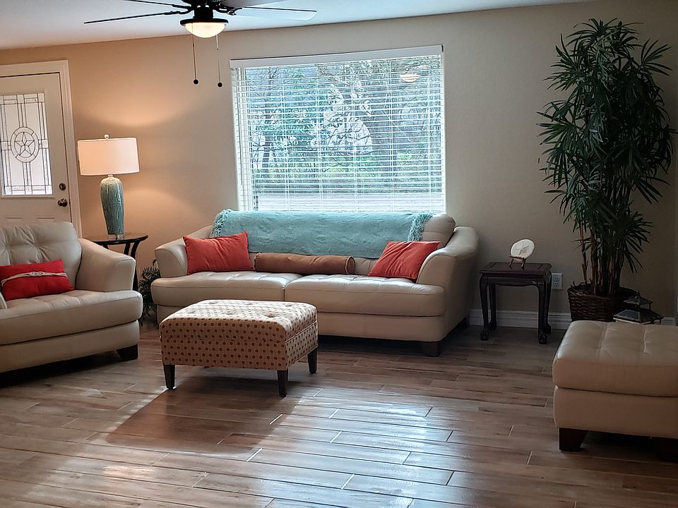 1st image of 406 El Toro St