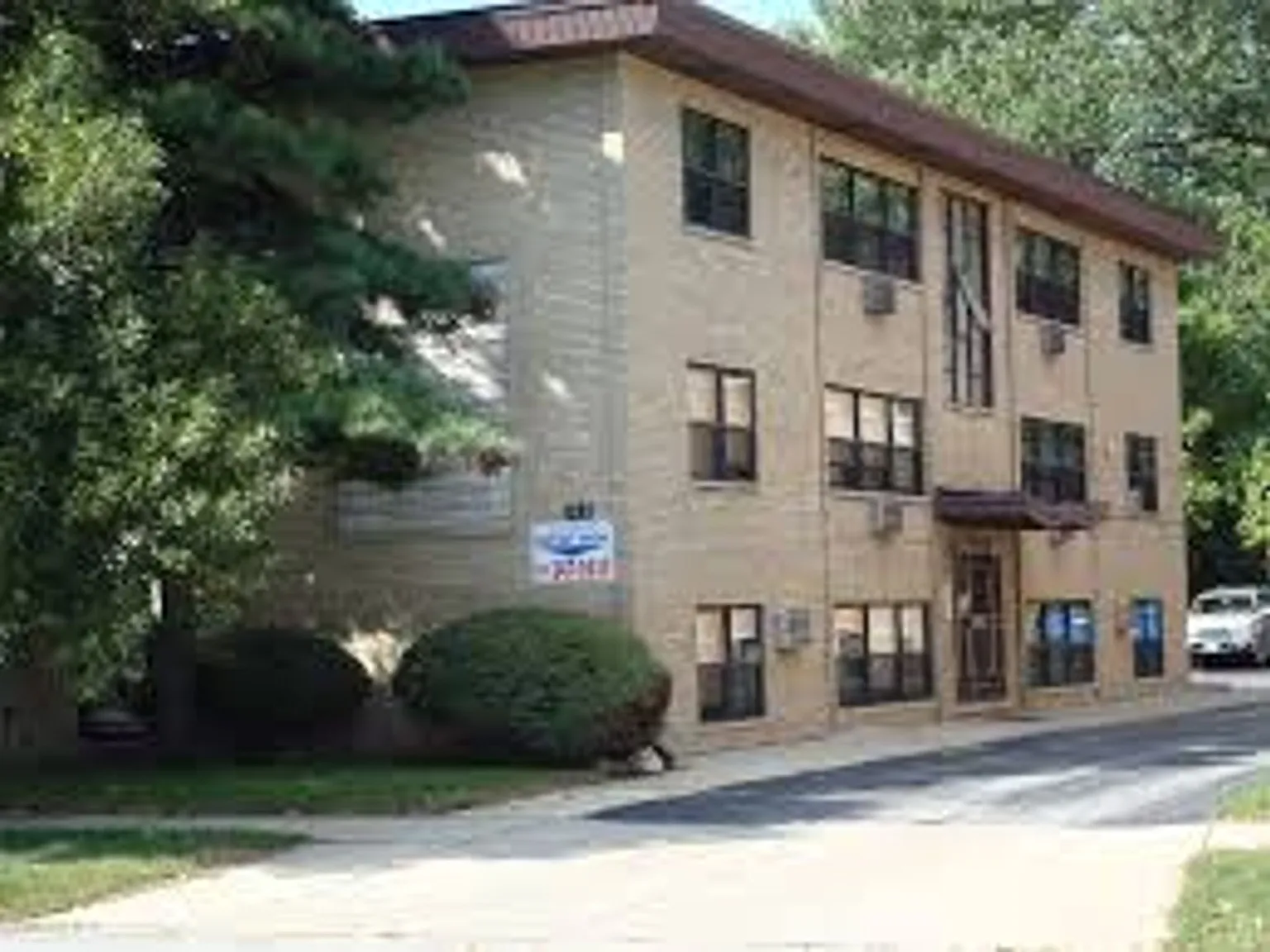 1528 W. 99th St. Chicago IL — Photo 1