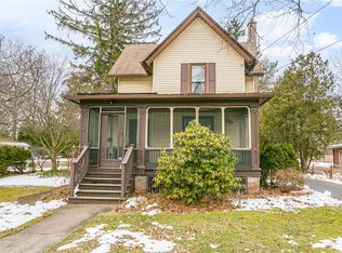 130 S Main St, Fairport, NY