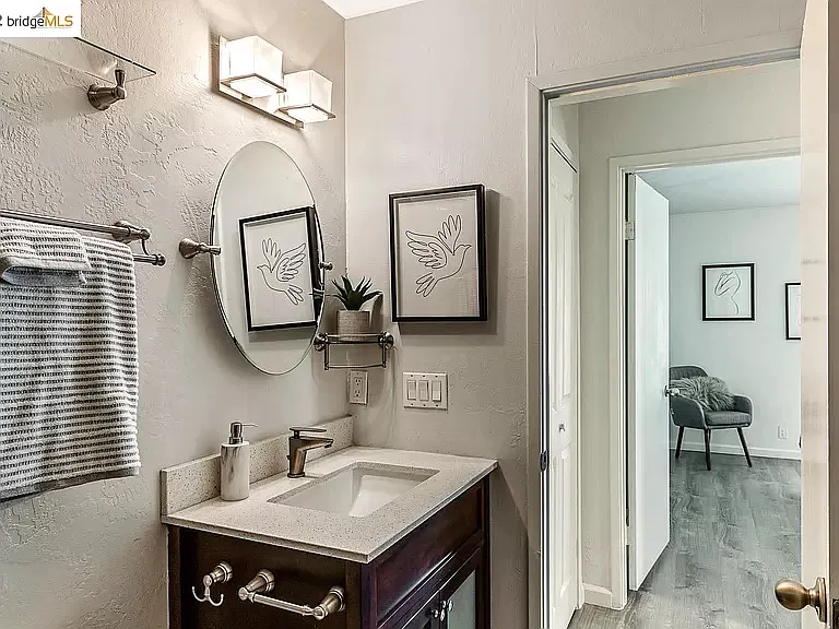 150 Pearl St #223 — Photo 13