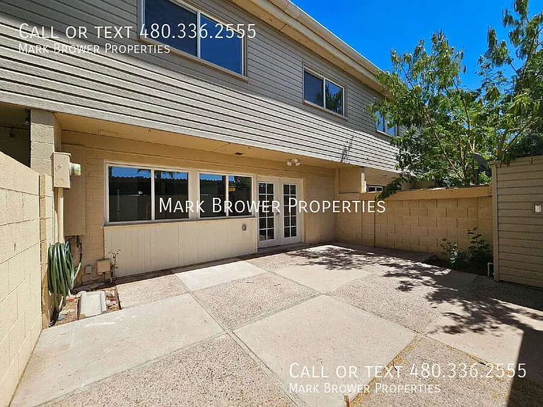 4217 N Miller Rd — Photo 26